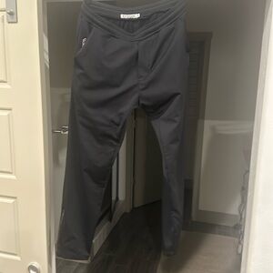 Black sweatpants, Tapered/straight leg fit, size MED, BRAND IS CALLED “EYSOM”